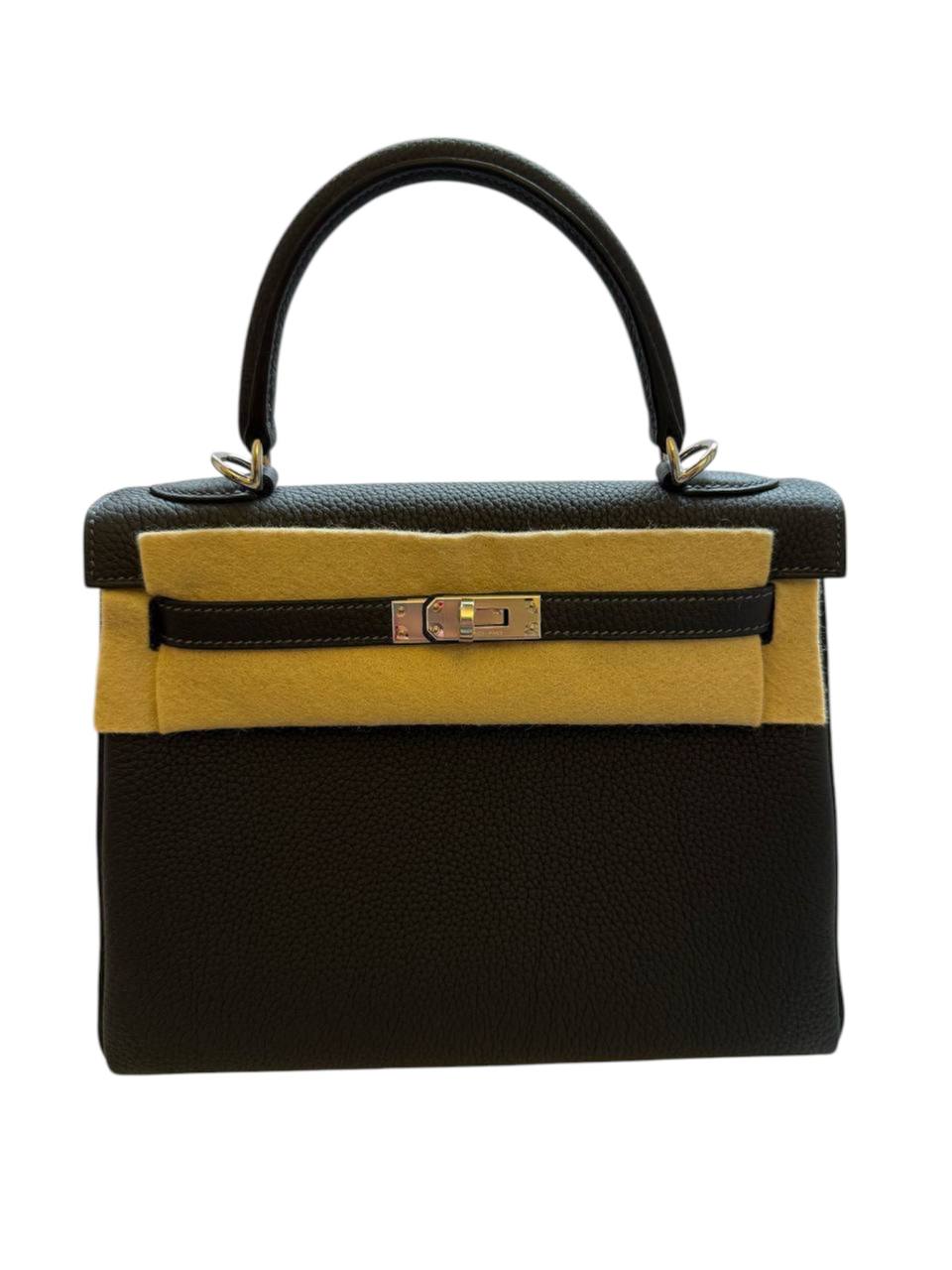 Kelly 25 Togo W 2024 caban